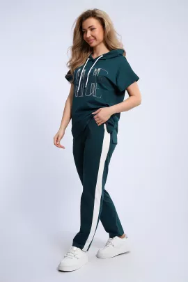 Костюм 754984 изумруд последний размер