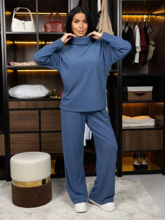 Костюм Кашемир 39756 индиго последний размер